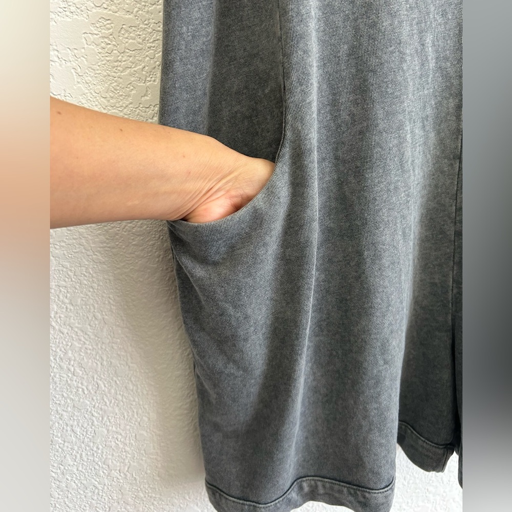 SINCERELY JULES Size XL Charcoal Knit Romper V-NECK SPAGHETTI STRAP SIDE POCKETS - Picture 5 of 7